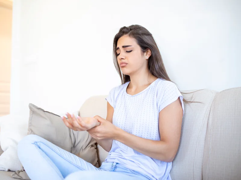Complete Chiropractic Sports & Wellness treating carpal tunnel in Durham